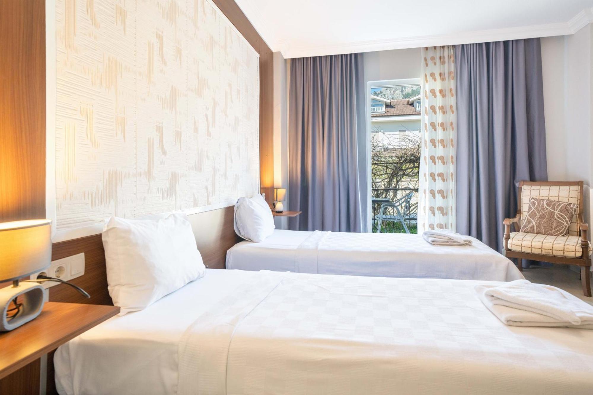 Dedeminn Garden Hotel Гьочек Екстериор снимка
