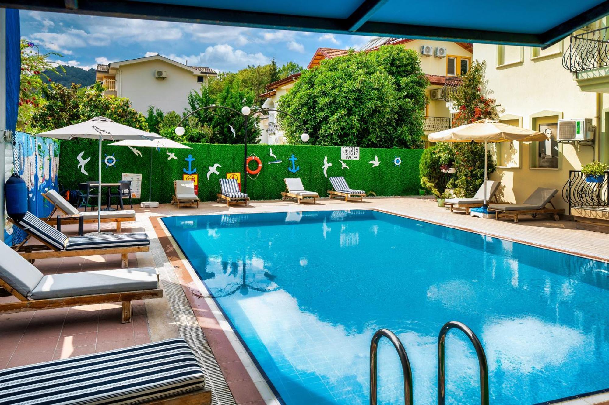Dedeminn Garden Hotel Гьочек Екстериор снимка