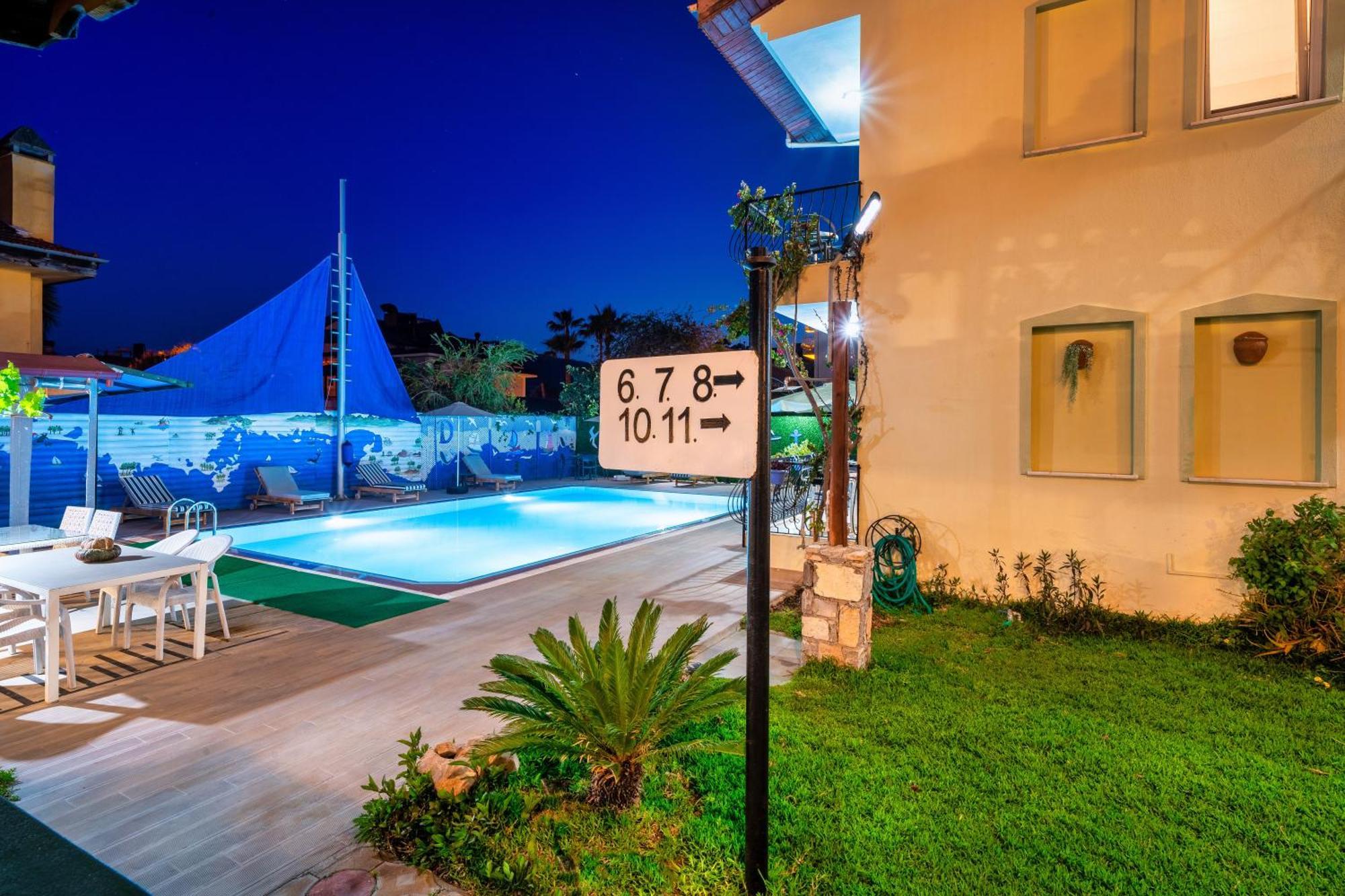 Dedeminn Garden Hotel Гьочек Екстериор снимка