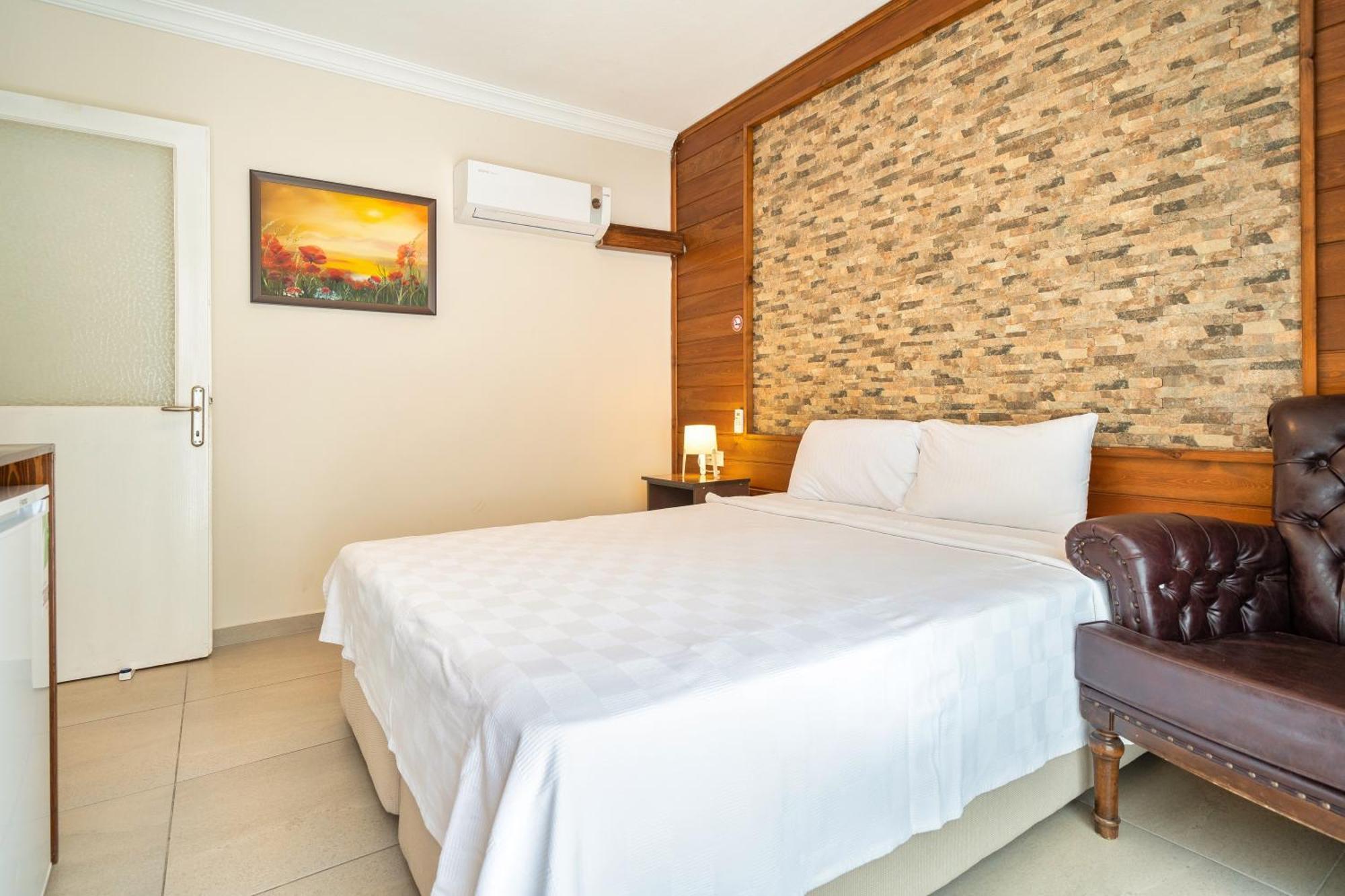 Dedeminn Garden Hotel Гьочек Екстериор снимка