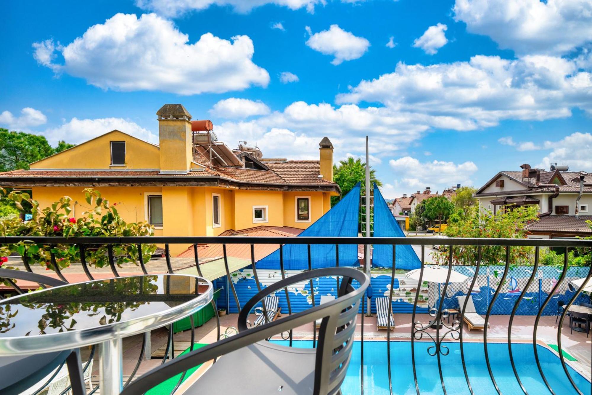 Dedeminn Garden Hotel Гьочек Екстериор снимка